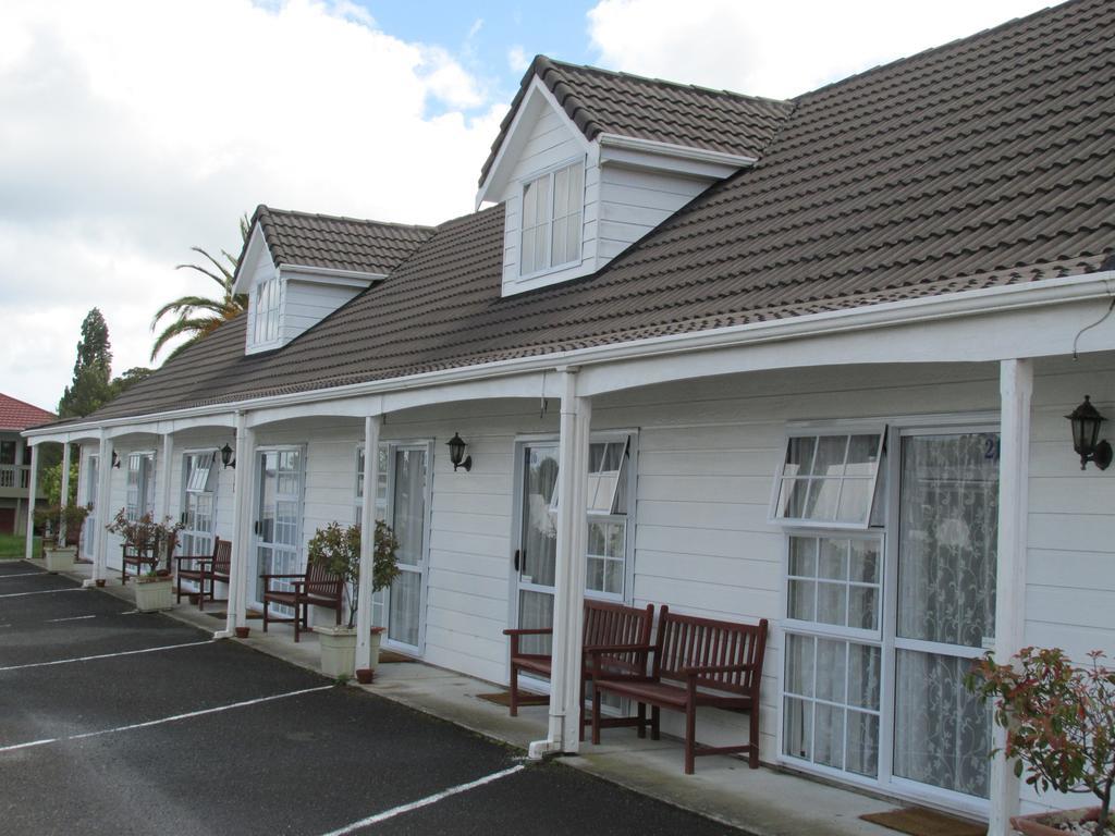 Malones Spa Motel Rotorua Exterior foto